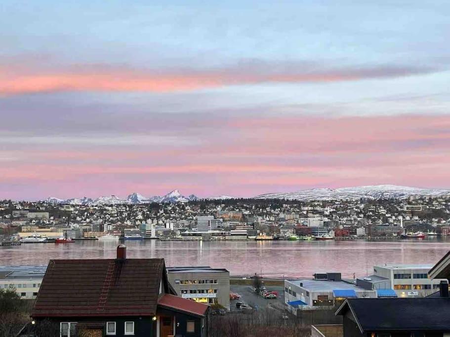 Cosy Flat Near Cable Car And The Arctic Cathedral Apartment Tromso Luaran gambar